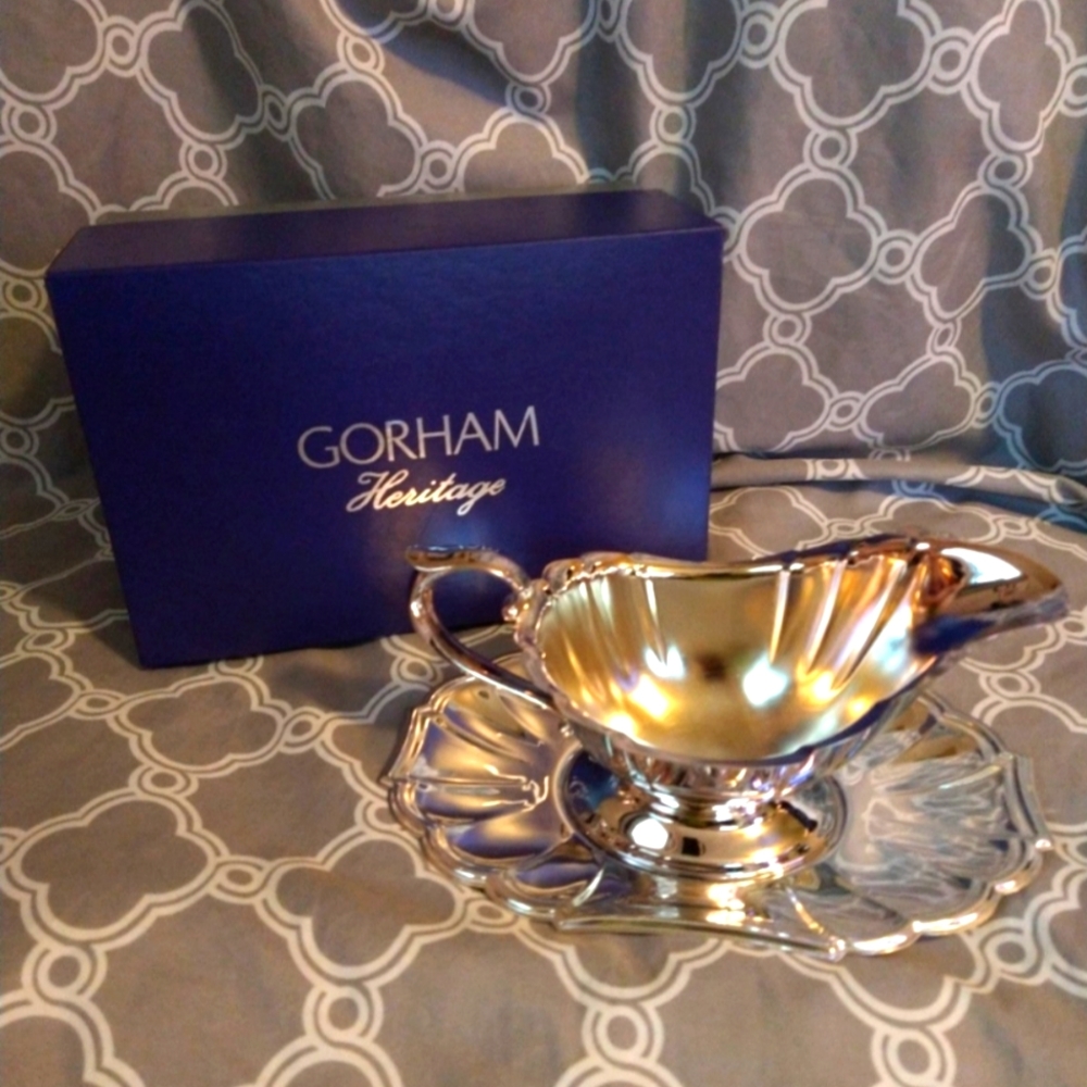 New Gorham Heritage 2Pc Bowl & Plate Set